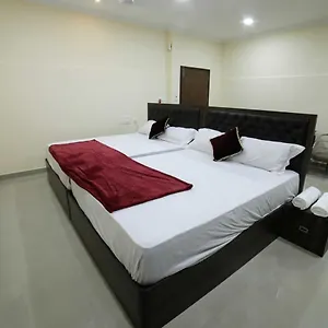  Aparthotel Shivalaya Residency India
