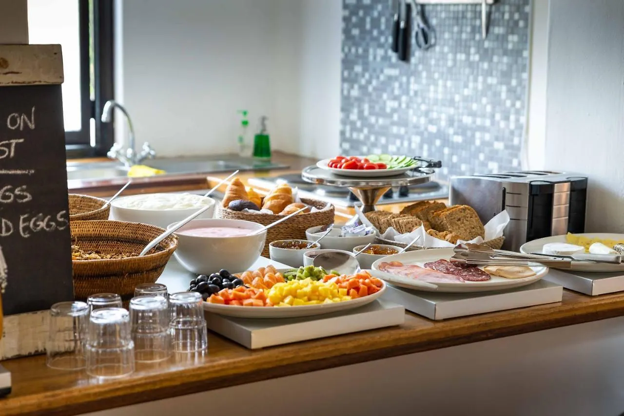 Antrim Villa By Totalstay Cape Town South Africa